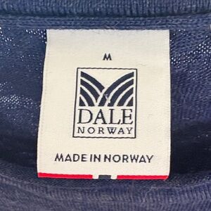 DALE OF NORWAY 100% Merinos Deep Blue Knitwear